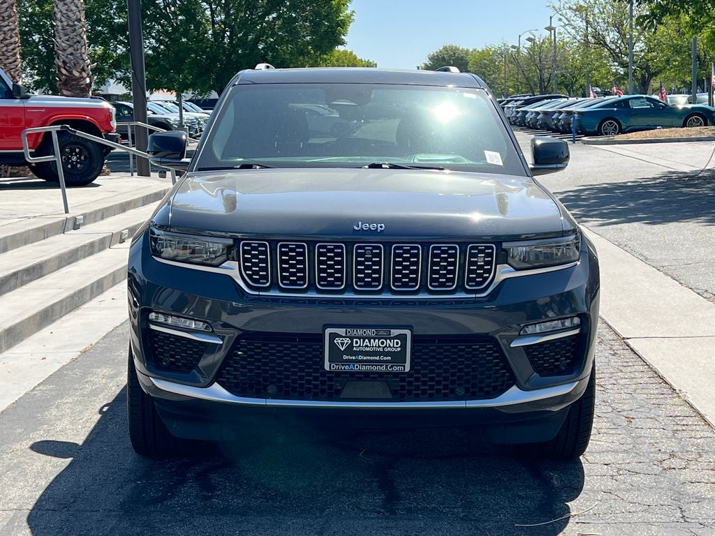 2022 Jeep Grand Cherokee Summit