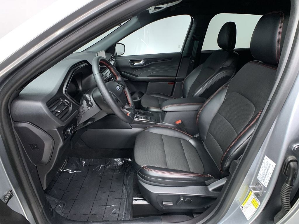 2024 Ford Escape Hybrid ST-Line