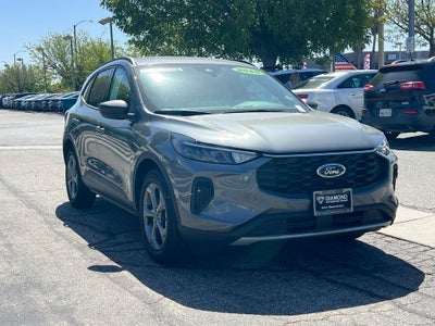 2025 Ford Escape Hybrid ST-Line