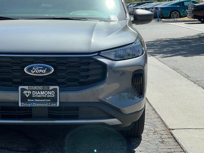 2025 Ford Escape Hybrid ST-Line