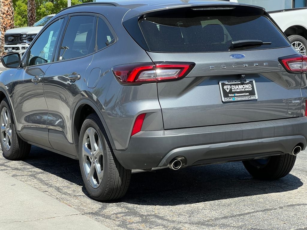 2025 Ford Escape Hybrid ST-Line