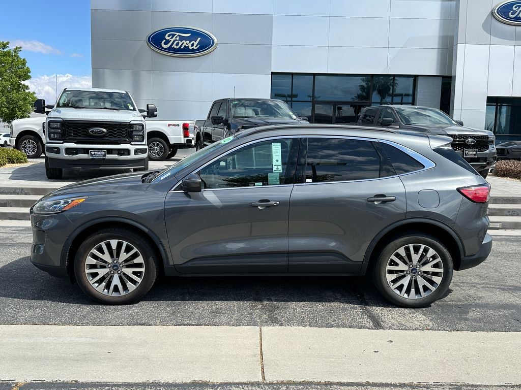 2022 Ford Escape Titanium