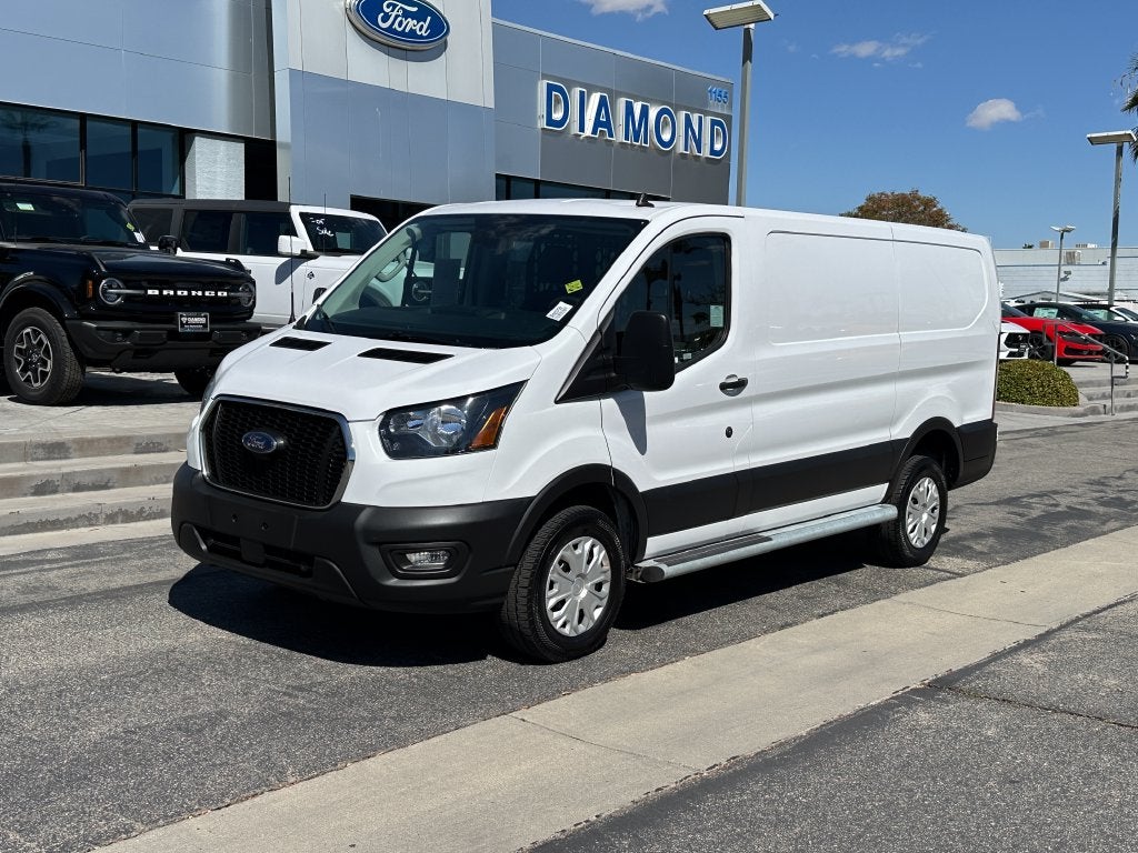 2025 Ford Transit-250 Base