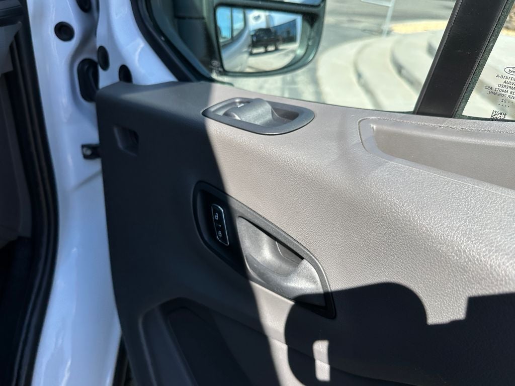 2022 Ford Transit-250 Base