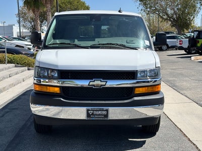 2025 Chevrolet Express 3500 LT Passenger