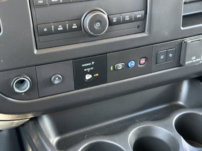 2025 Chevrolet Express 3500 LT Passenger
