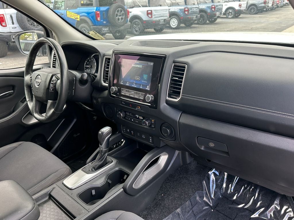 2024 Nissan Frontier SV