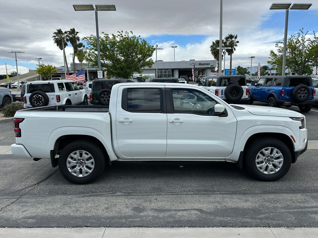 2024 Nissan Frontier SV