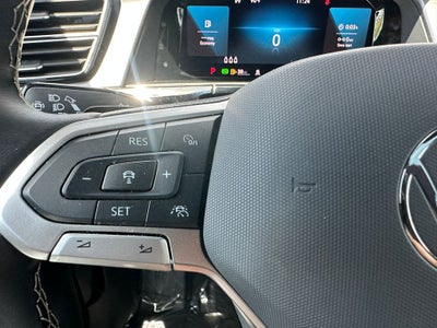 2024 Volkswagen Atlas Cross Sport 2.0T SE w/Technology