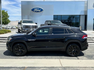2024 Volkswagen Atlas Cross Sport 2.0T SE w/Technology