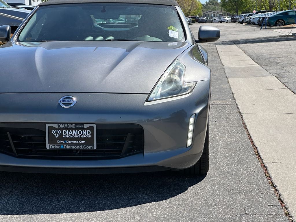 2014 Nissan 370Z Base