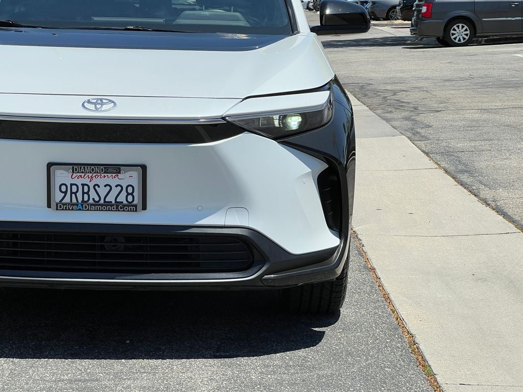 2024 Toyota bZ4X XLE