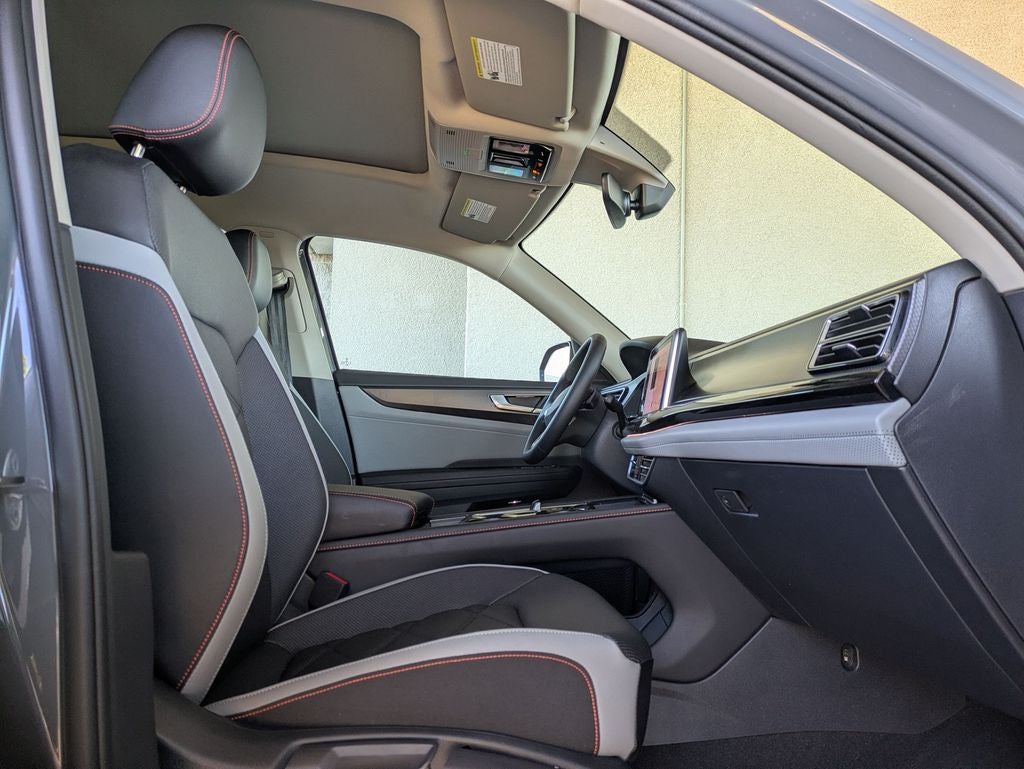 2025 Volkswagen Atlas 2.0T Peak Edition