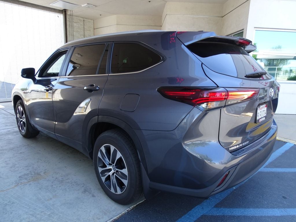 2024 Toyota Highlander XLE