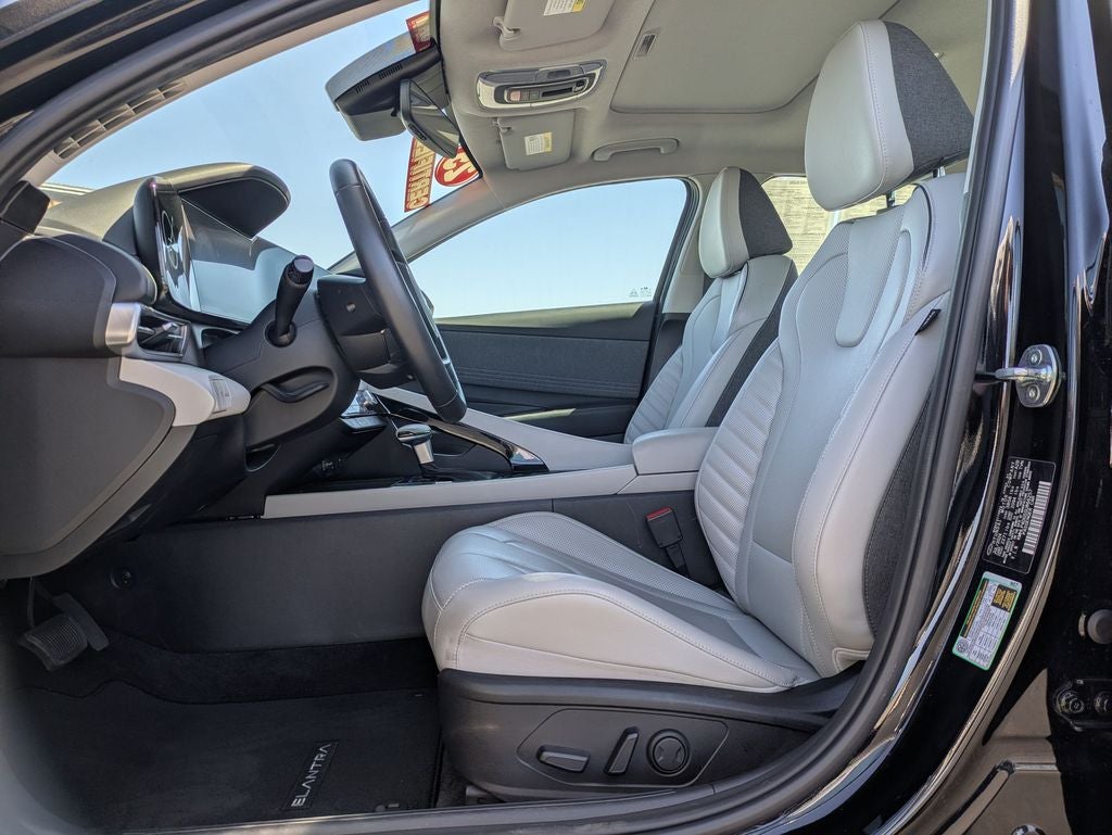 2025 Hyundai Elantra Limited