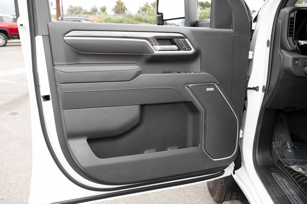 2026 Chevrolet Silverado 3500 HD LTZ DRW
