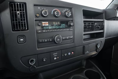 2025 Chevrolet Express Cargo WT