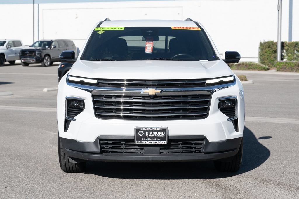 2024 Chevrolet Traverse LT