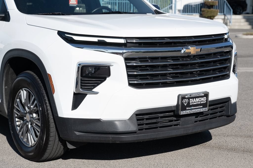 2024 Chevrolet Traverse LT
