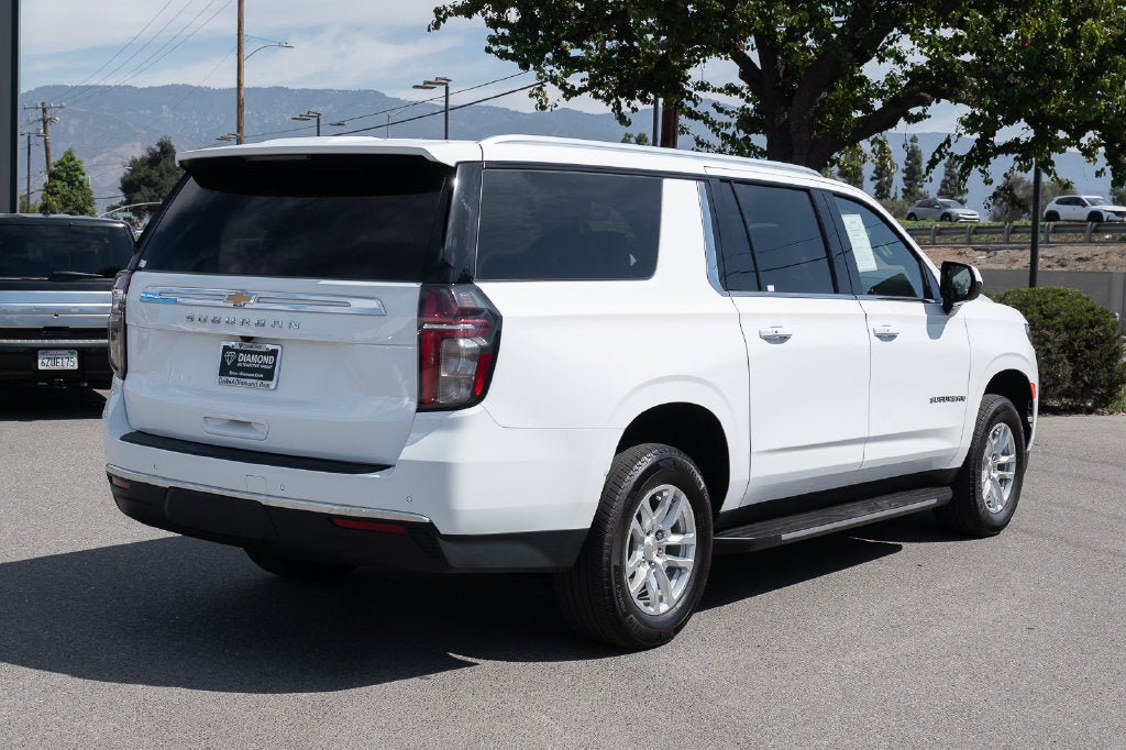 2024 Chevrolet Suburban LS