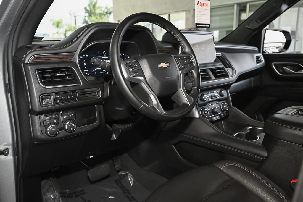 2024 Chevrolet Suburban LT