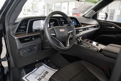 2023 Cadillac Escalade 4WD Sport Platinum