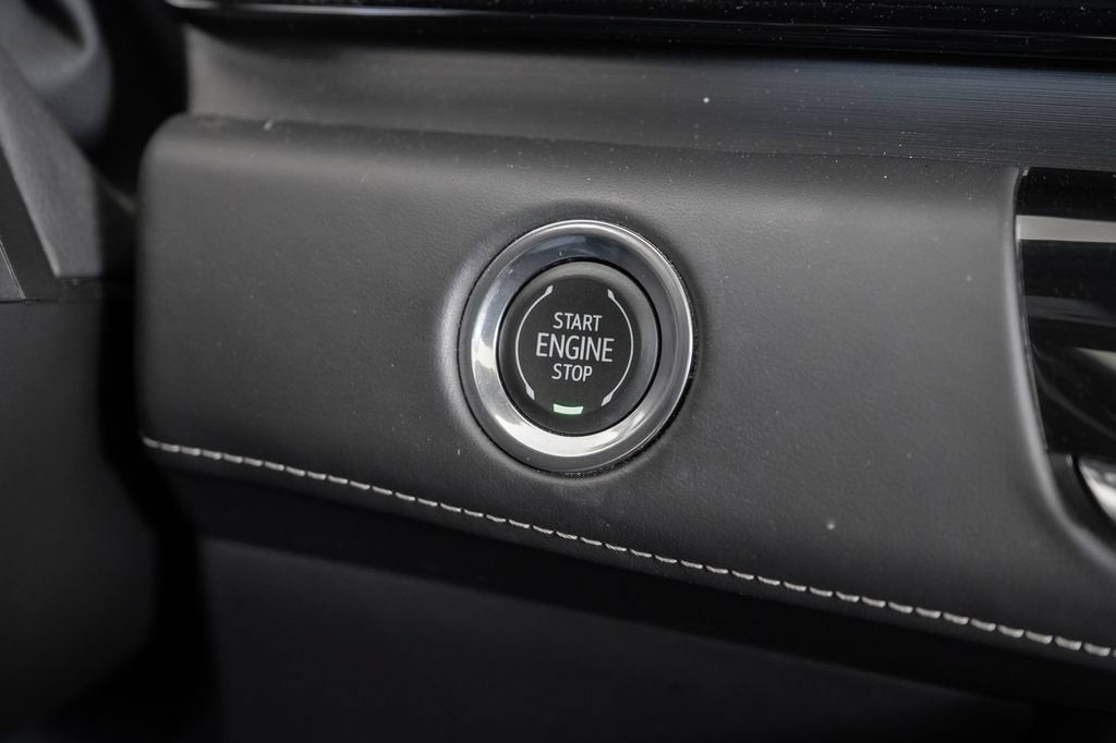 2023 Cadillac Escalade 4WD Sport Platinum