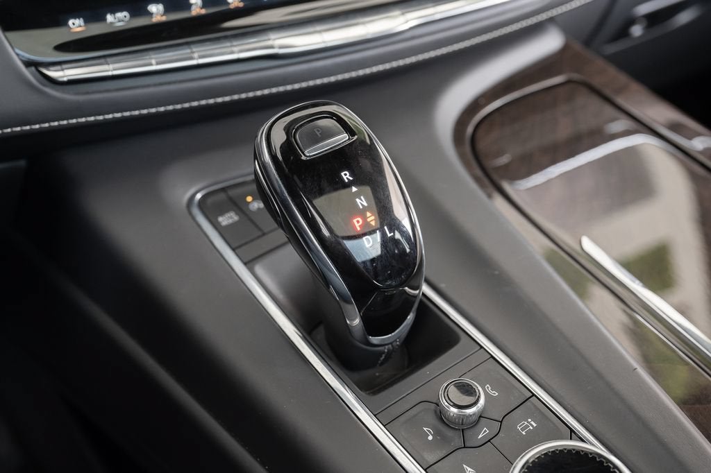 2023 Cadillac Escalade 4WD Sport Platinum