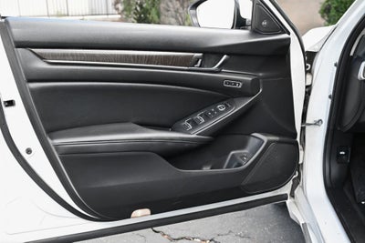 2022 Honda Accord Hybrid Touring