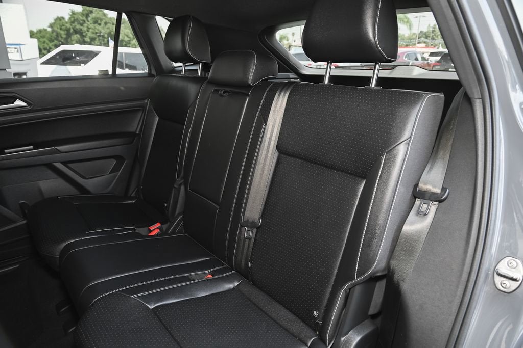 2020 Volkswagen Atlas Cross Sport 2.0T SE w/Technology