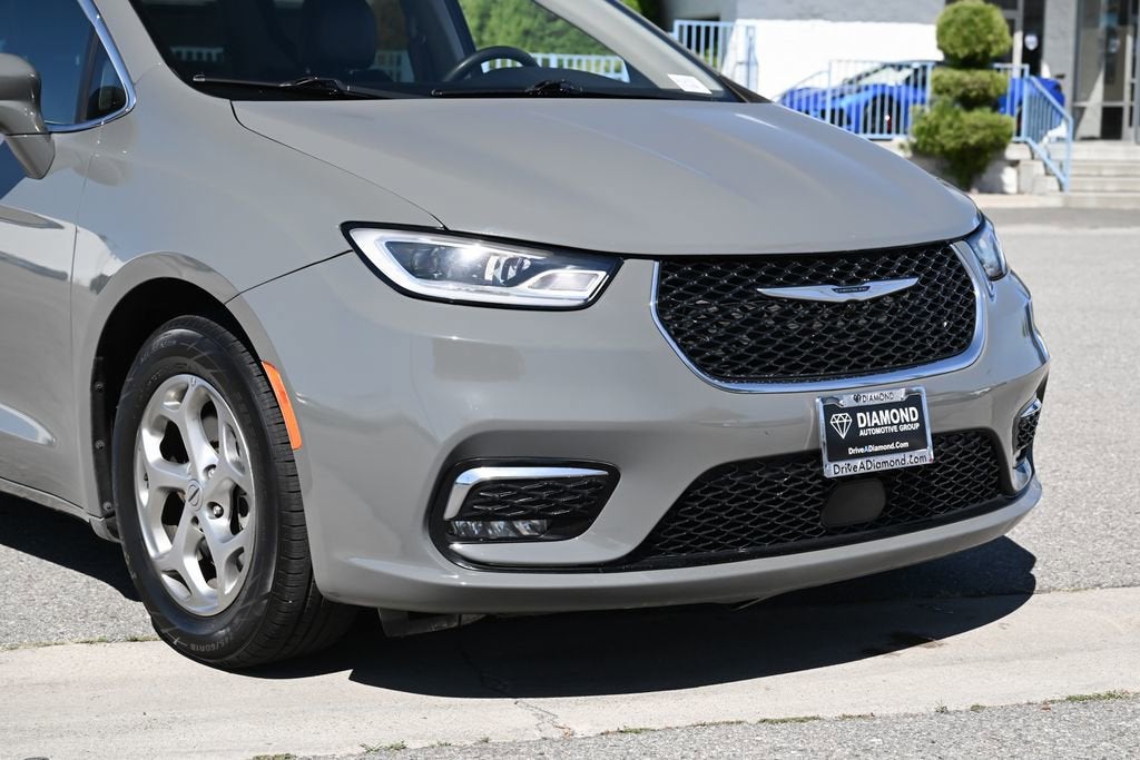 2022 Chrysler Pacifica Touring L