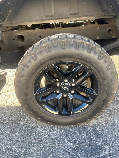 2023 Chevrolet Silverado 1500 Custom Trail Boss