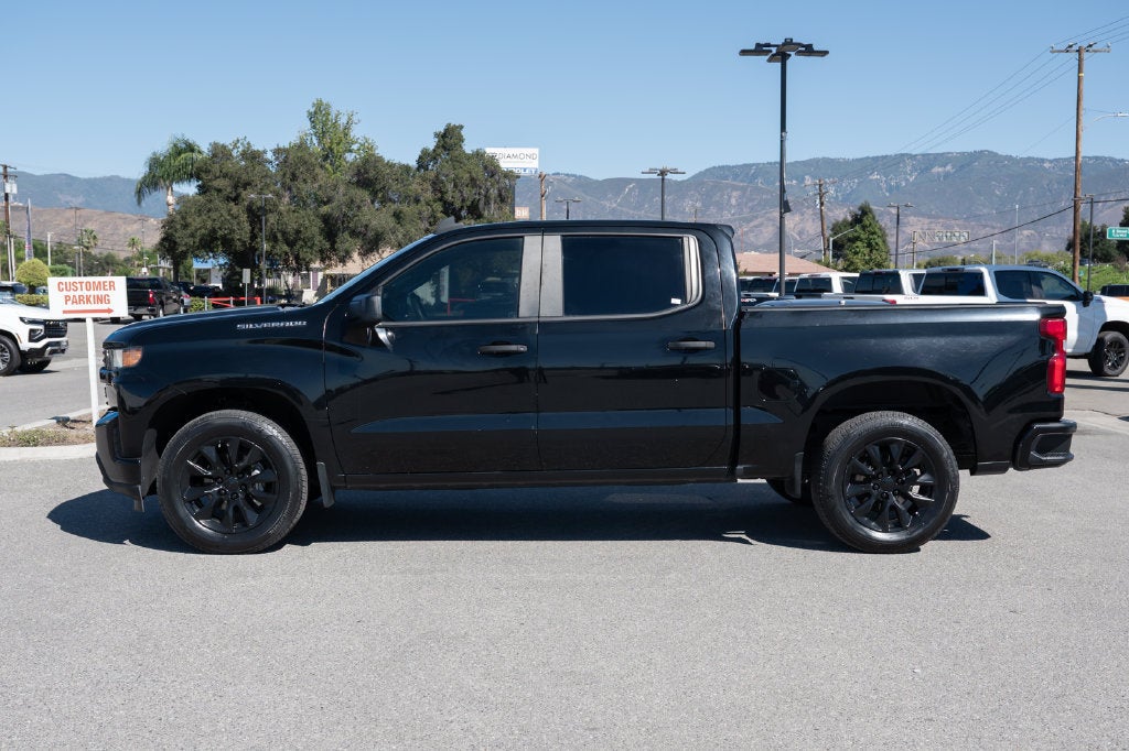 2020 Chevrolet Silverado 1500 Custom
