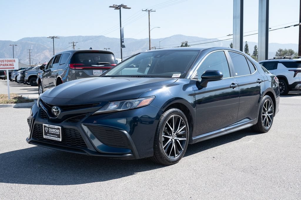 2021 Toyota Camry SE Nightshade