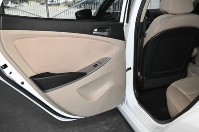 2016 Hyundai Accent SE