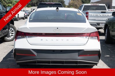 2025 Hyundai Elantra SEL Convenience