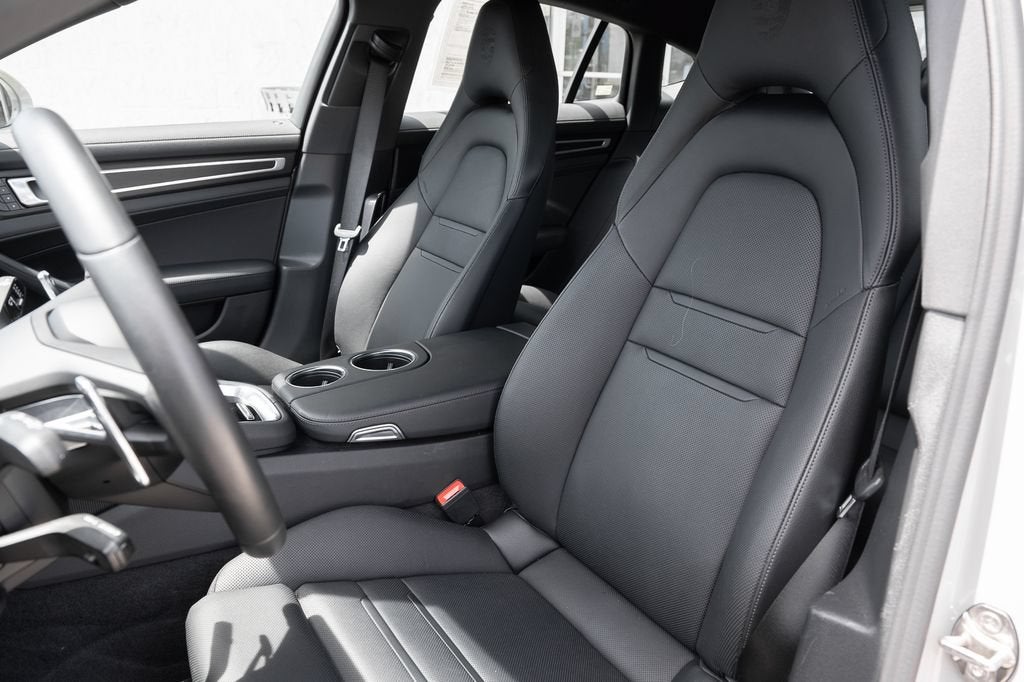 2023 Porsche Panamera NA