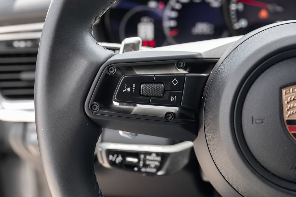 2023 Porsche Panamera NA