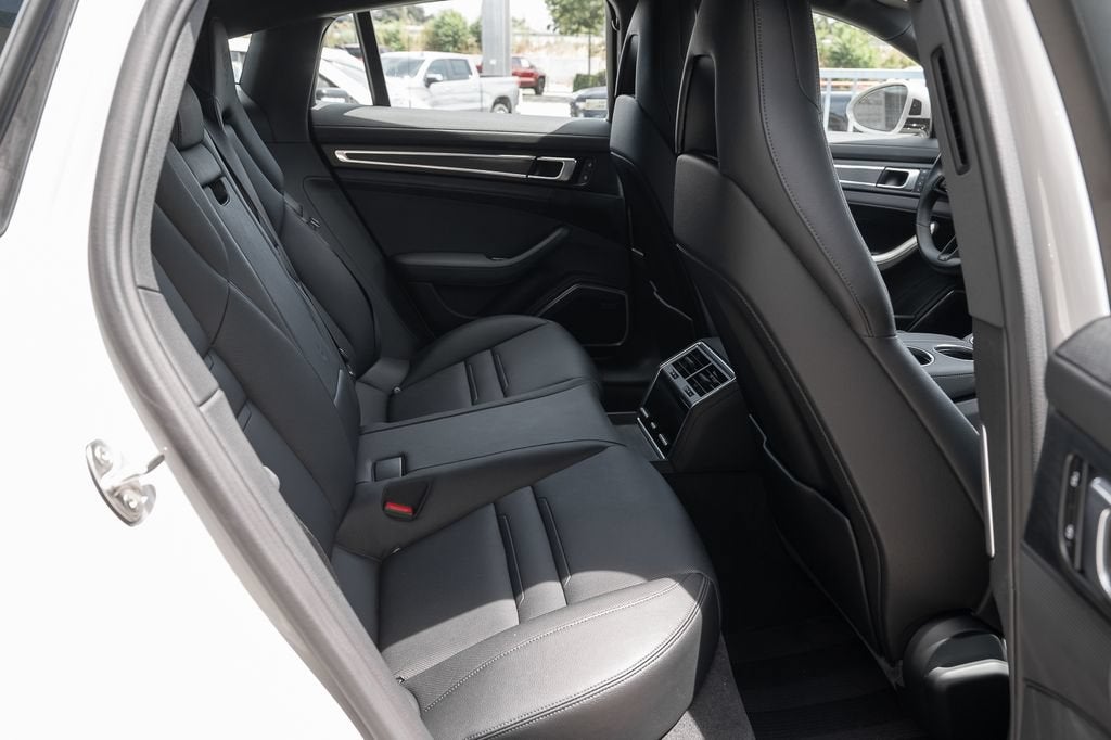 2023 Porsche Panamera NA