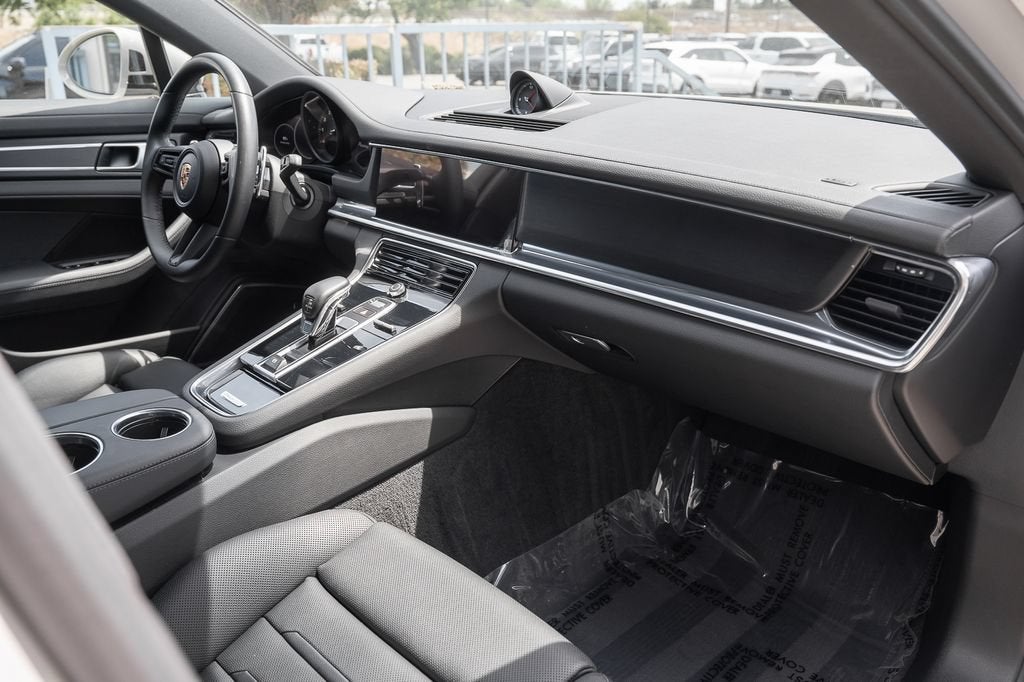 2023 Porsche Panamera NA