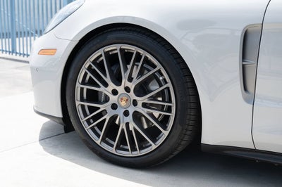 2023 Porsche Panamera NA