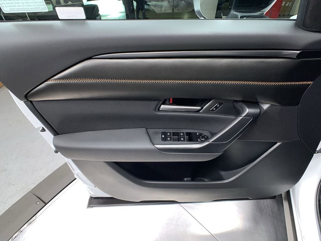 2025 Mazda Mazda CX-50 Hybrid Premium