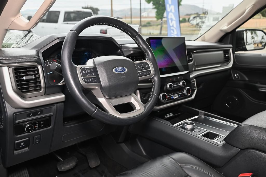 2023 Ford Expedition Max XLT