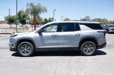 2024 Chevrolet Traverse LT