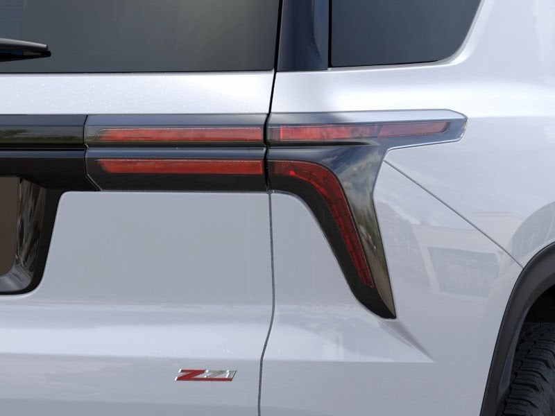 2027 Chevrolet Traverse Z71 - Photo 11