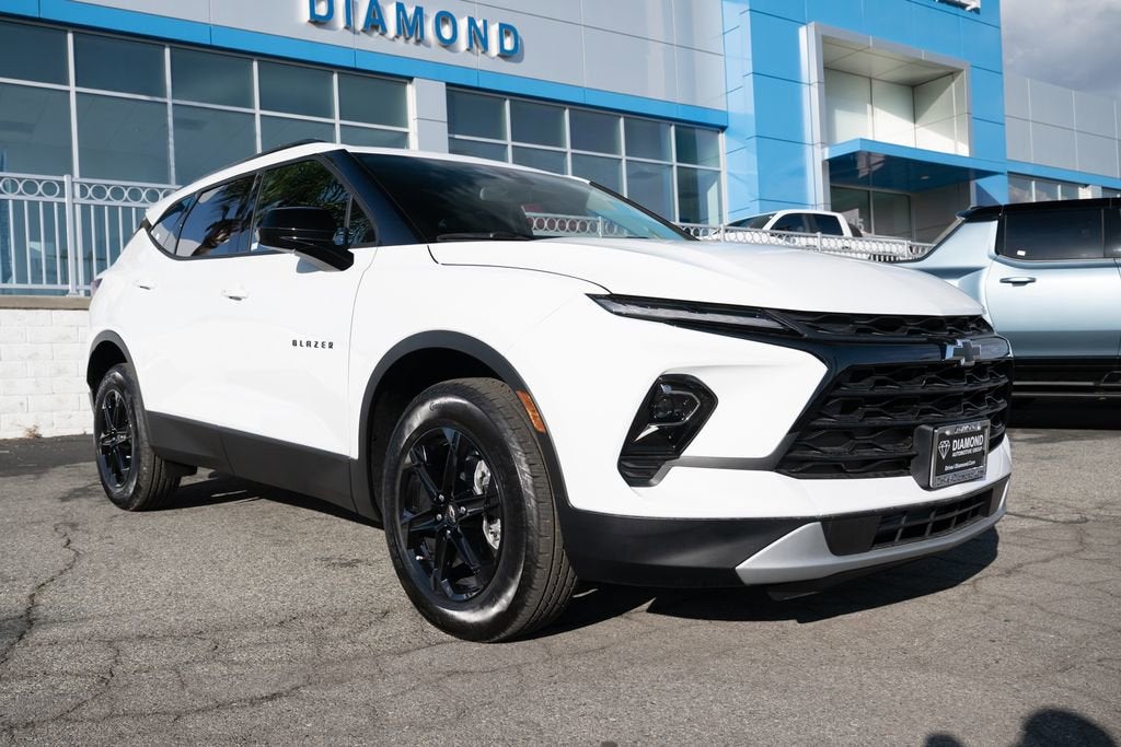 2026 Chevrolet Blazer 2.0T 2LT FWD's photo