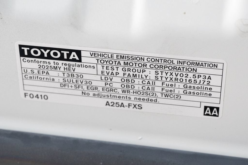 2025 Toyota Camry LE