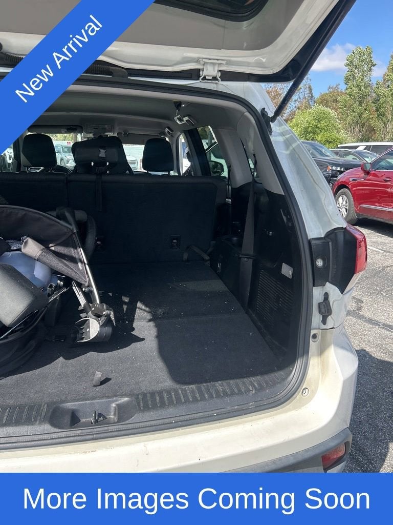 2017 Toyota Highlander LE