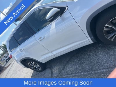 2017 Toyota Highlander LE