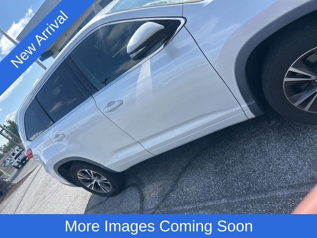 2017 Toyota Highlander LE